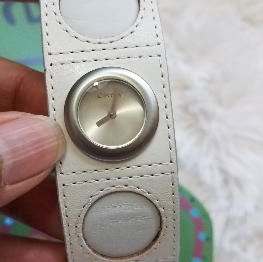 Dkny Watch - image 2